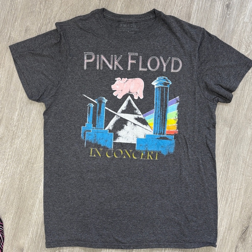 Pink Floyd In Concert Graphic T-Shirt Medium charcoal Gray